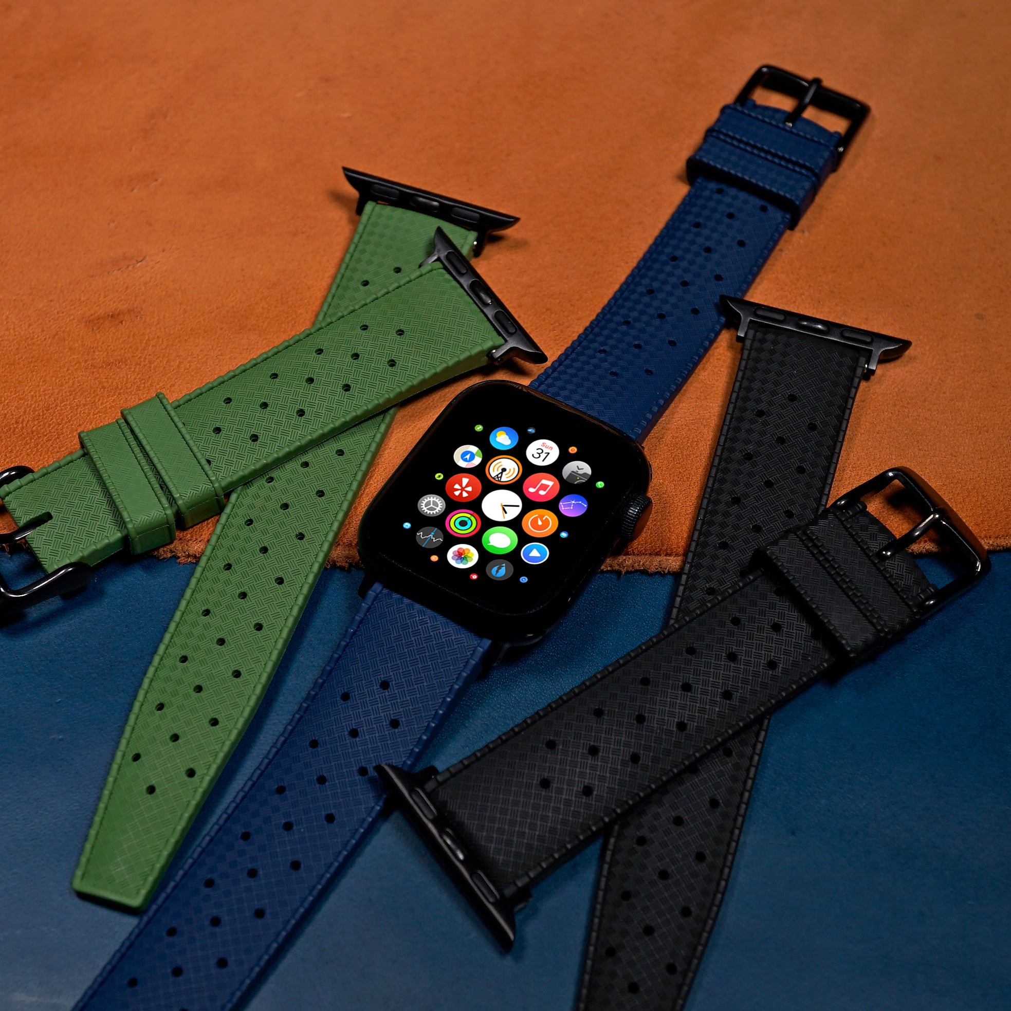 Tropic FKM Rubber Strap in Navy (Apple Watch) - Nomad Watch Works MY