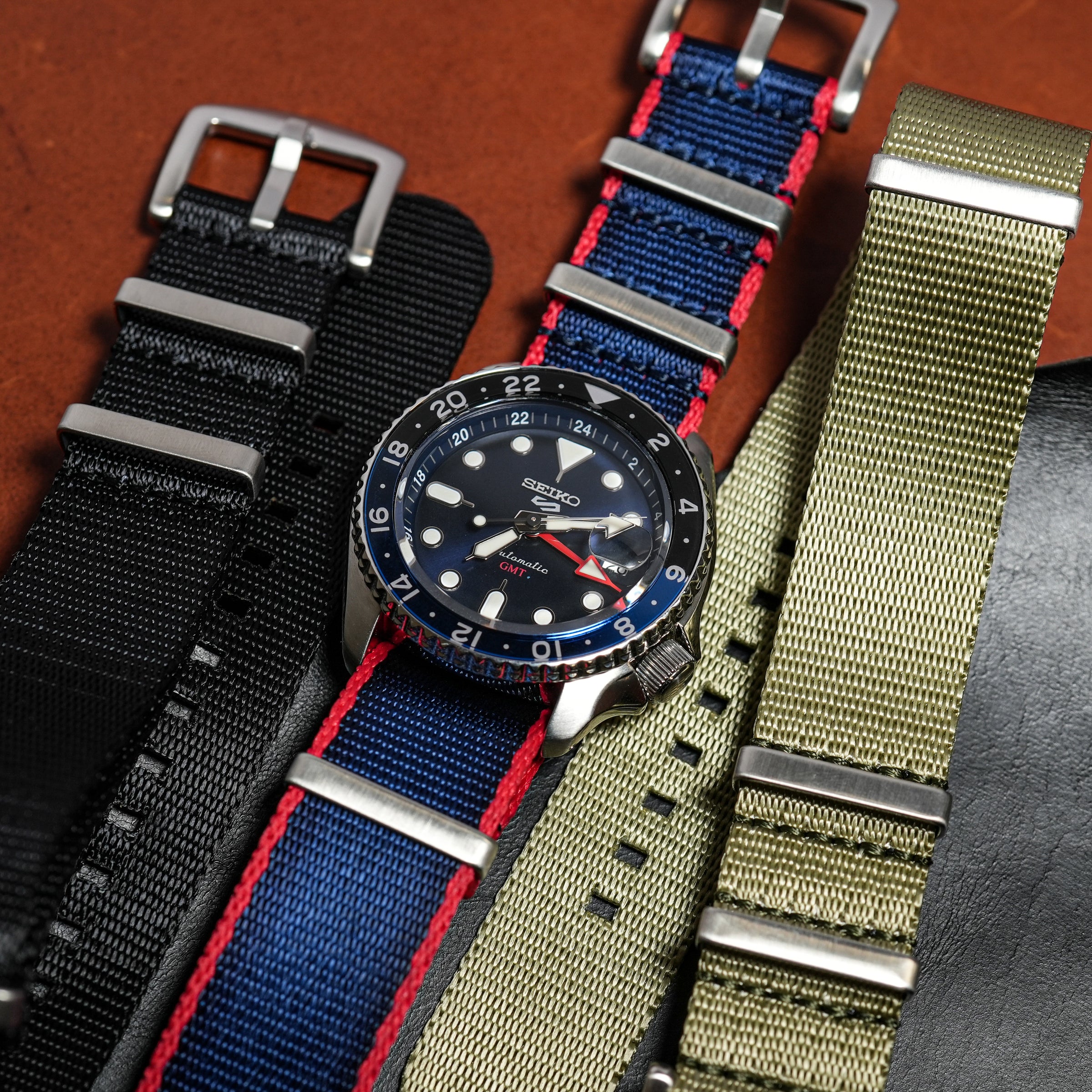 Seat Belt Nato Strap in Navy Red (Pepsi) - Nomad Watch Works MY