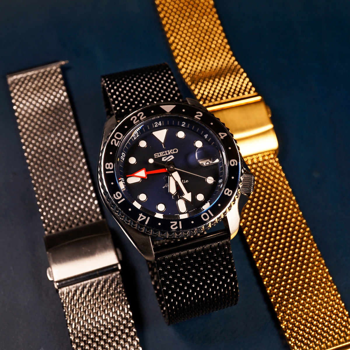 Premium Milanese Mesh Watch Strap in Black - Nomad Watch Works MY