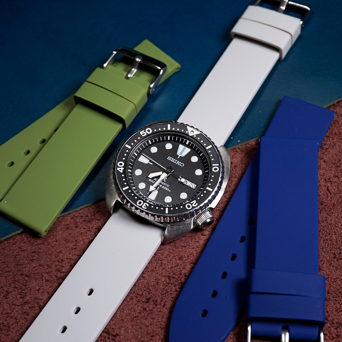 Basic Rubber Strap in Grey (18mm) - Nomad Watch Works MY