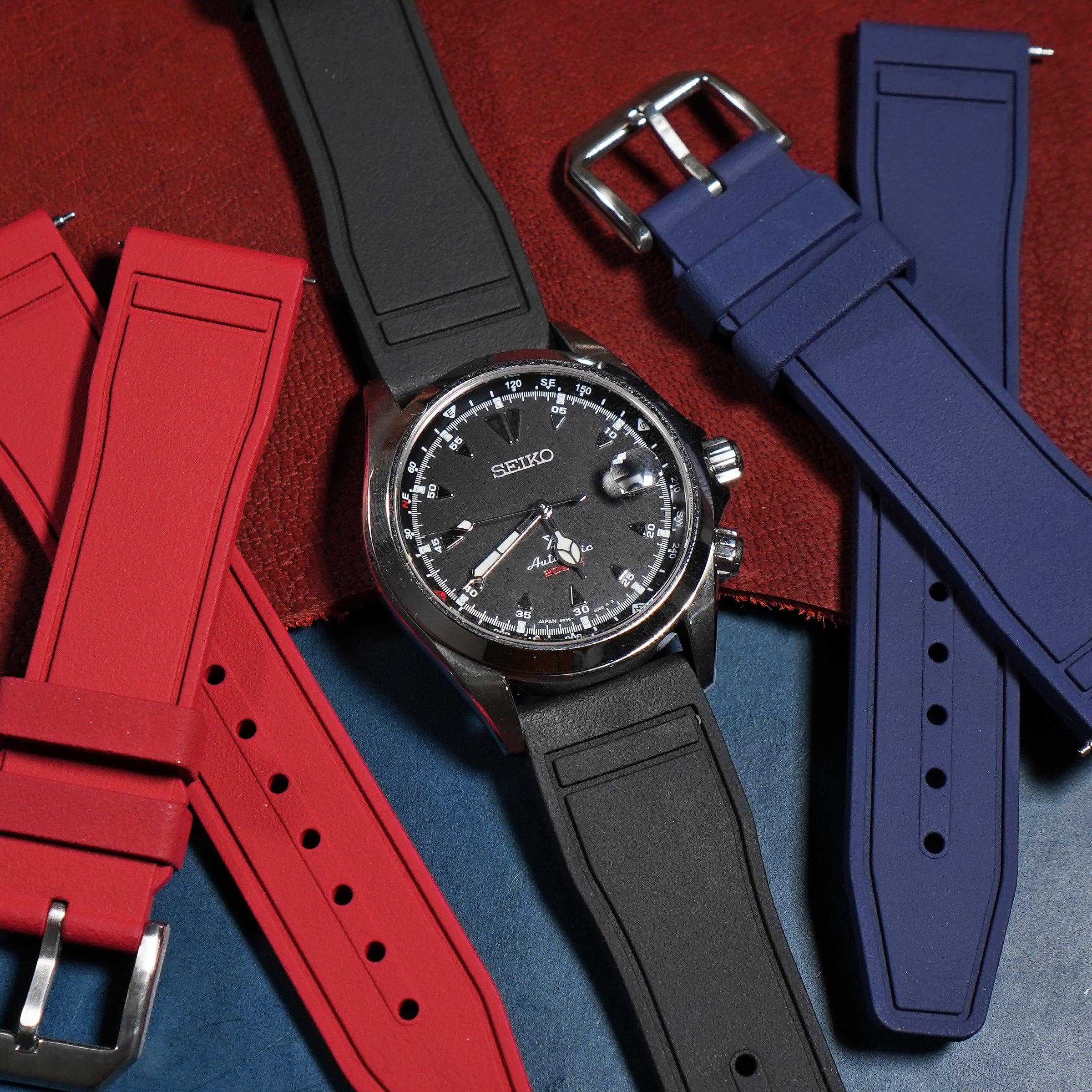 Pilot FKM Rubber Strap in Black - Nomad Watch Works MY