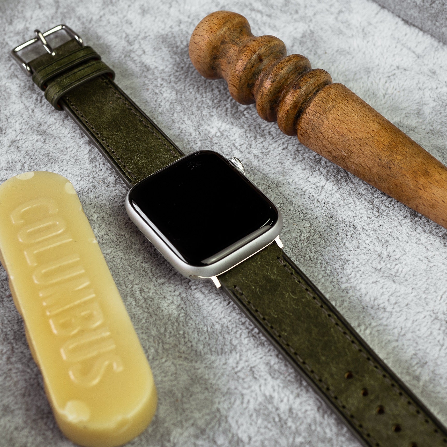 Emery Signature Pueblo Leather Strap in Olive (38 & 40mm) - Nomad Watch Works Malaysia