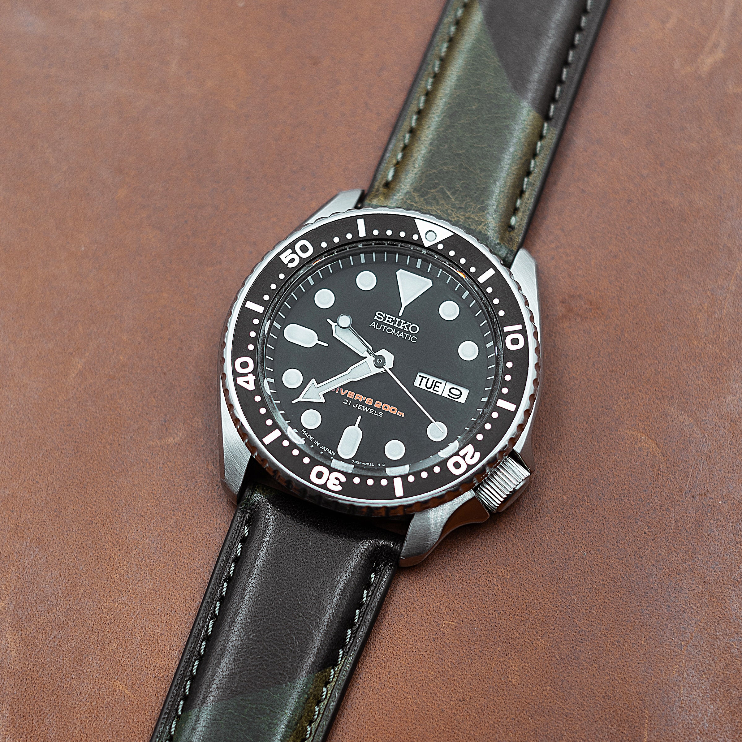 Emery Classic LPA Camo Leather Strap in Army Camo (18mm) - Nomad Watch Works MY