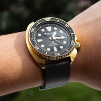 FKM Rubber Strap in Black (20mm) - Nomad Watch Works Malaysia
