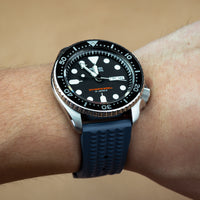Waffle FKM Rubber Strap in Navy (20mm) - Nomad Watch Works Malaysia